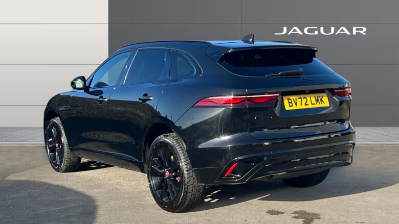 Jaguar F-Pace 2.0 D200 R-Dynamic Black 5dr Auto AWD Diesel Estate